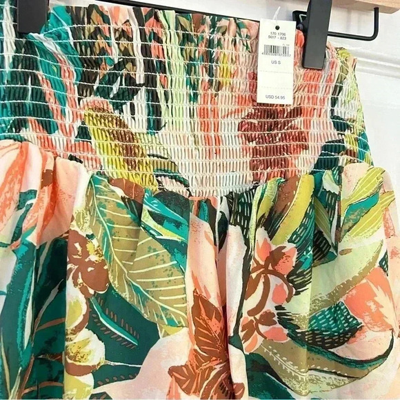 NWT! Aerie Offline Real Me Smocked High Waisted Athletic Running Gym Shorts - Picture 3 of 8